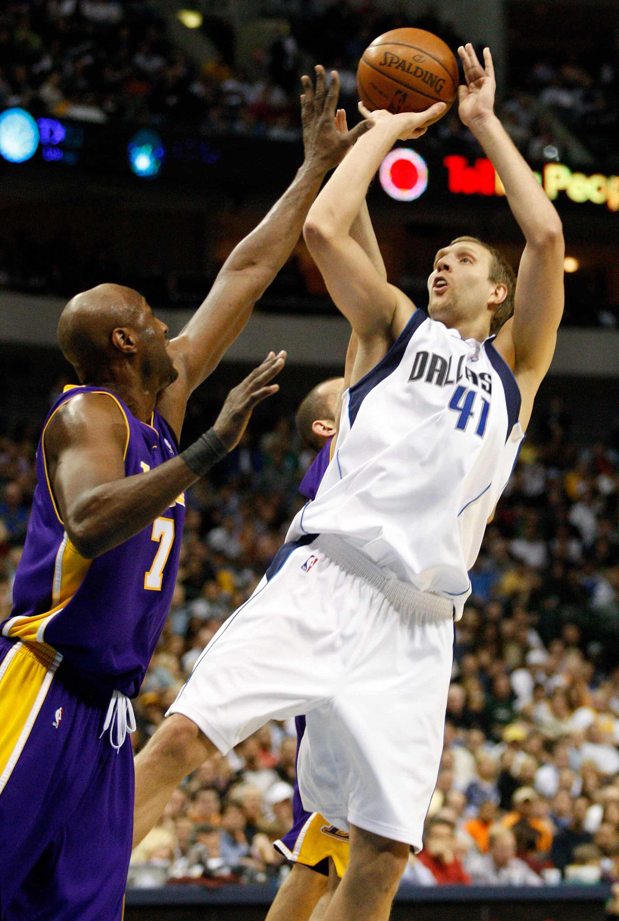 DALLAS MAVERICKS 2007-08 GAME-WORN NBA UNIFORM